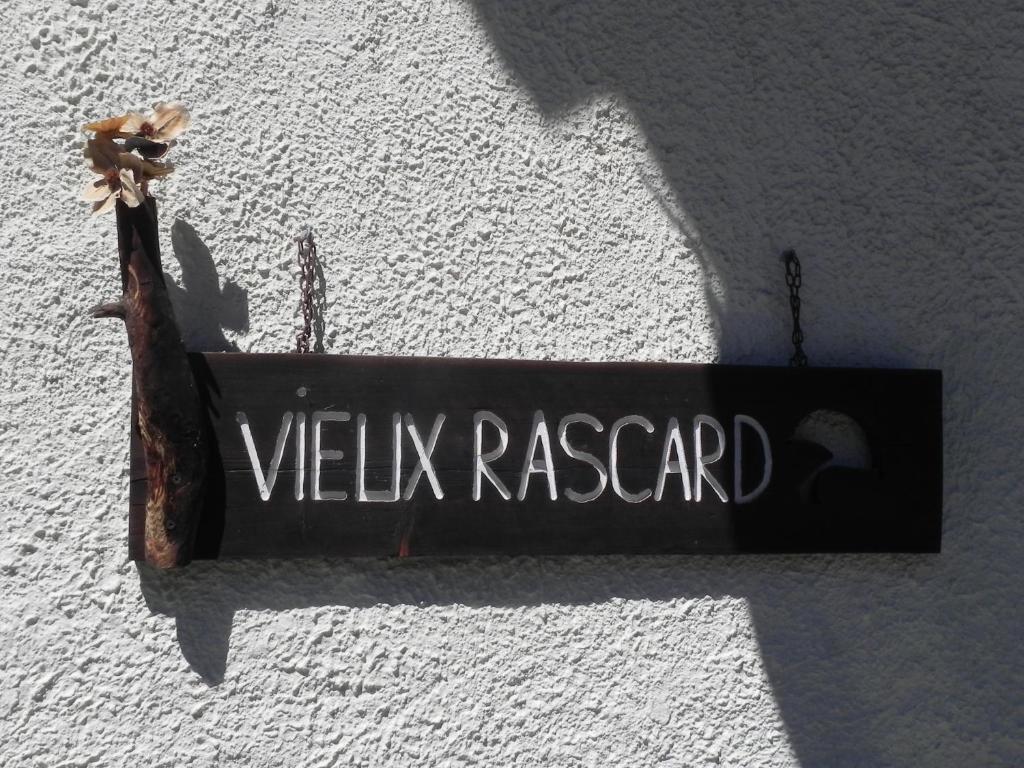 Le Vieux Rascard Chambres D'Hotes 尚波吕克 外观 照片